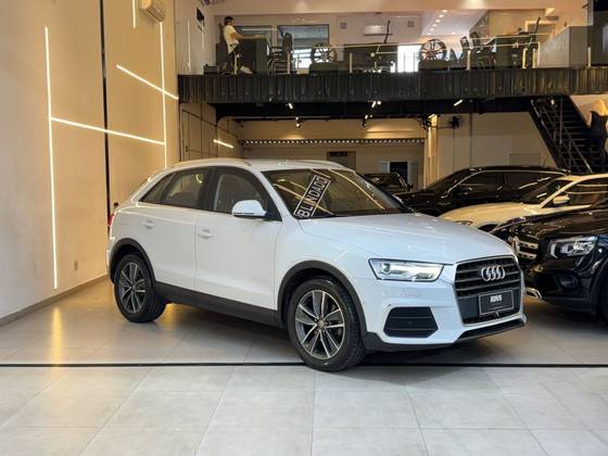 AUDI Q3 1.4 TFSI AMBIENTE FLEX 4P S TRONIC AUDI Q3 1.4 TFSI AMBIENTE FLEX 4P S TRONIC